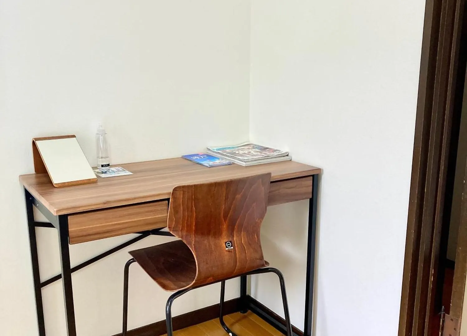 2No Home & Park Kobe Guest house