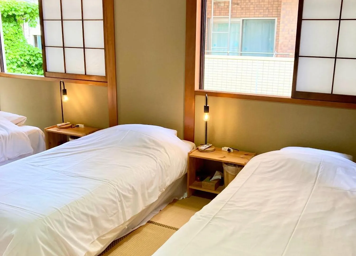 2No Home & Park Kobe Japan